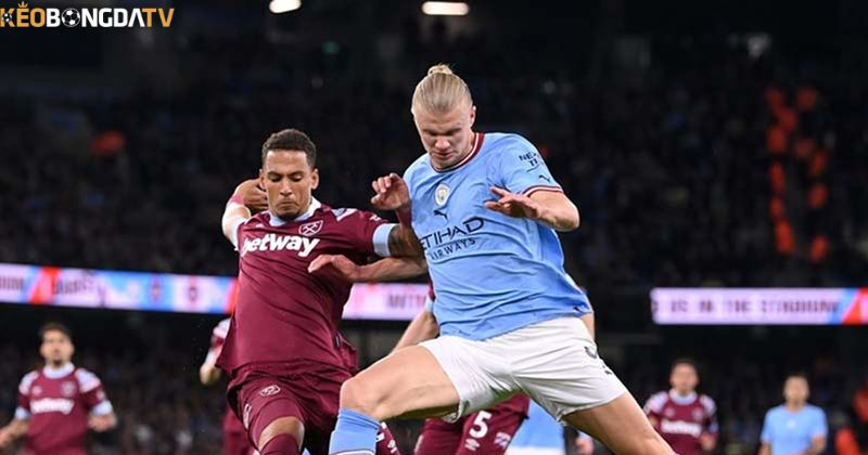 Man City vượt trội hoàn toàn trước West Ham